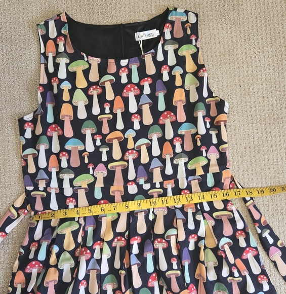 NWT LA Soul Mushroom Print Tie Back Dress Size L - Picture 8 of 12